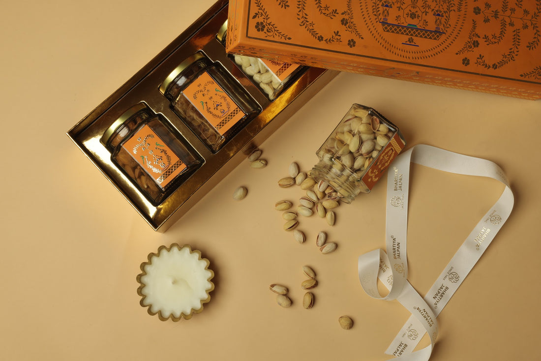 4 Jar Dryfruit Box